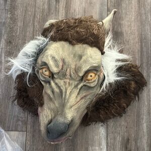 Scary Werewolf Mask Full Head Mask Adult Size Latex Face With Brown Fur Fangs